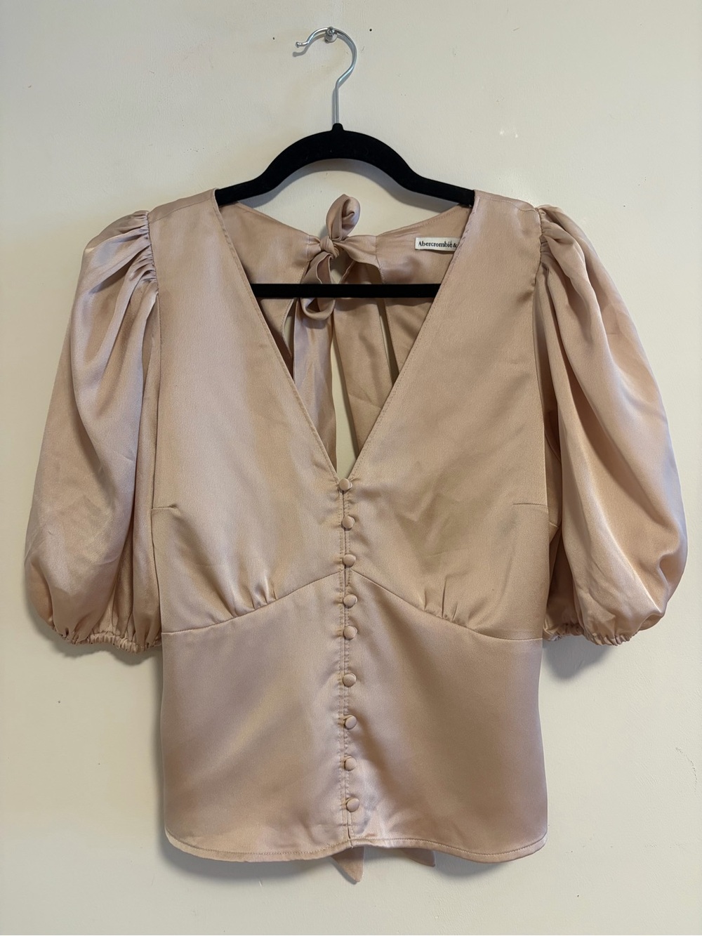 Abercrombie & Fitch Champagne Satin Puff Sleeve Tie Back Blouse M